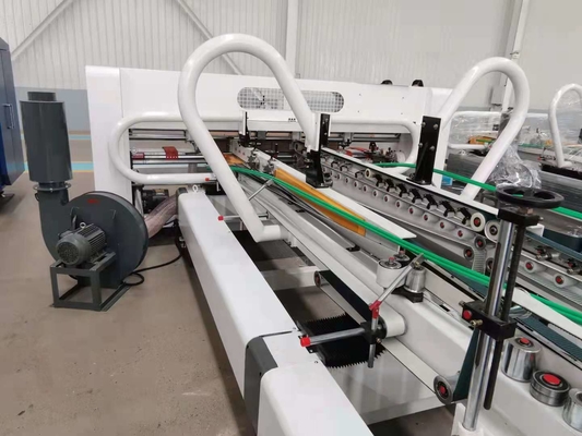 2800 मॉडल 130 मी / मिनट स्वचालित फोल्ड ग्लूअर मशीन 220V 380V 440V