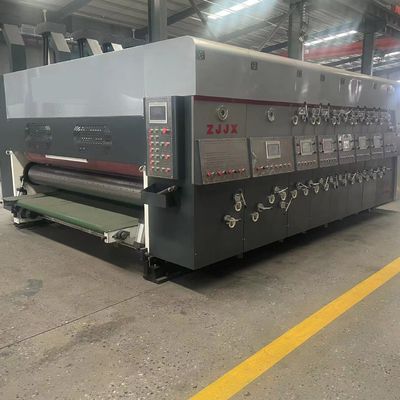 50-70 मिमी की दीवार मोटाई, ±0.5 मिमी प्रिंटिंग परिशुद्धता और फ्लेक्सो बॉक्स गोंद प्रणाली के साथ फ्लेक्सो फोल्डर ग्लूयर केसमेकर