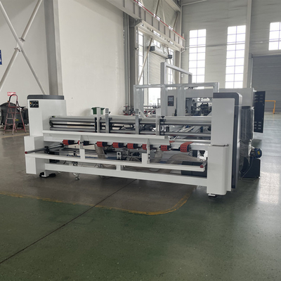 0.1-2 मिमी मोटाई के लिए 600x900 मिमी स्वचालित फोल्डिंग ग्लूइंग सिलाई मशीन