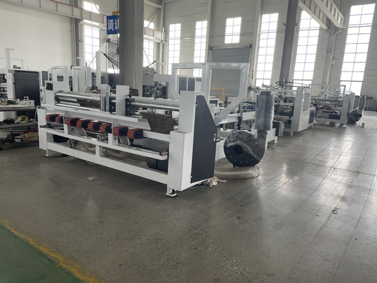 0.1-2 मिमी मोटाई के लिए 600x900 मिमी स्वचालित फोल्डिंग ग्लूइंग सिलाई मशीन