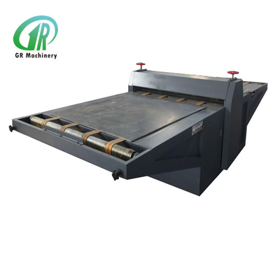 फ्लैट प्रकार नालीदार कार्टन डाई कटिंग मशीन 4500X1600X1250mm अनुकूलन योग्य