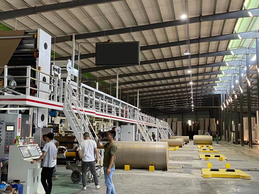 45KW पीएलसी कार्डबोर्ड बॉक्स बनाने की मशीन हाई स्पीड