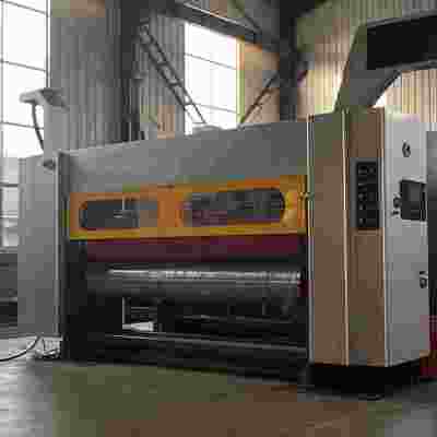 विद्युत नियंत्रण प्रणाली नालीदार रोटरी स्लॉटर मशीन 2000/2500/3000 बहुमुखी अनुप्रयोगों के लिए