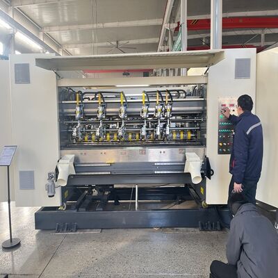 9999 ऑर्डर स्टोरेज मात्रा पतली ब्लेड स्लीटर स्कोरर जिसमें 6 ब्लेड 10 लाइनें और संचालन के लिए स्वचालित समायोजन मोड है